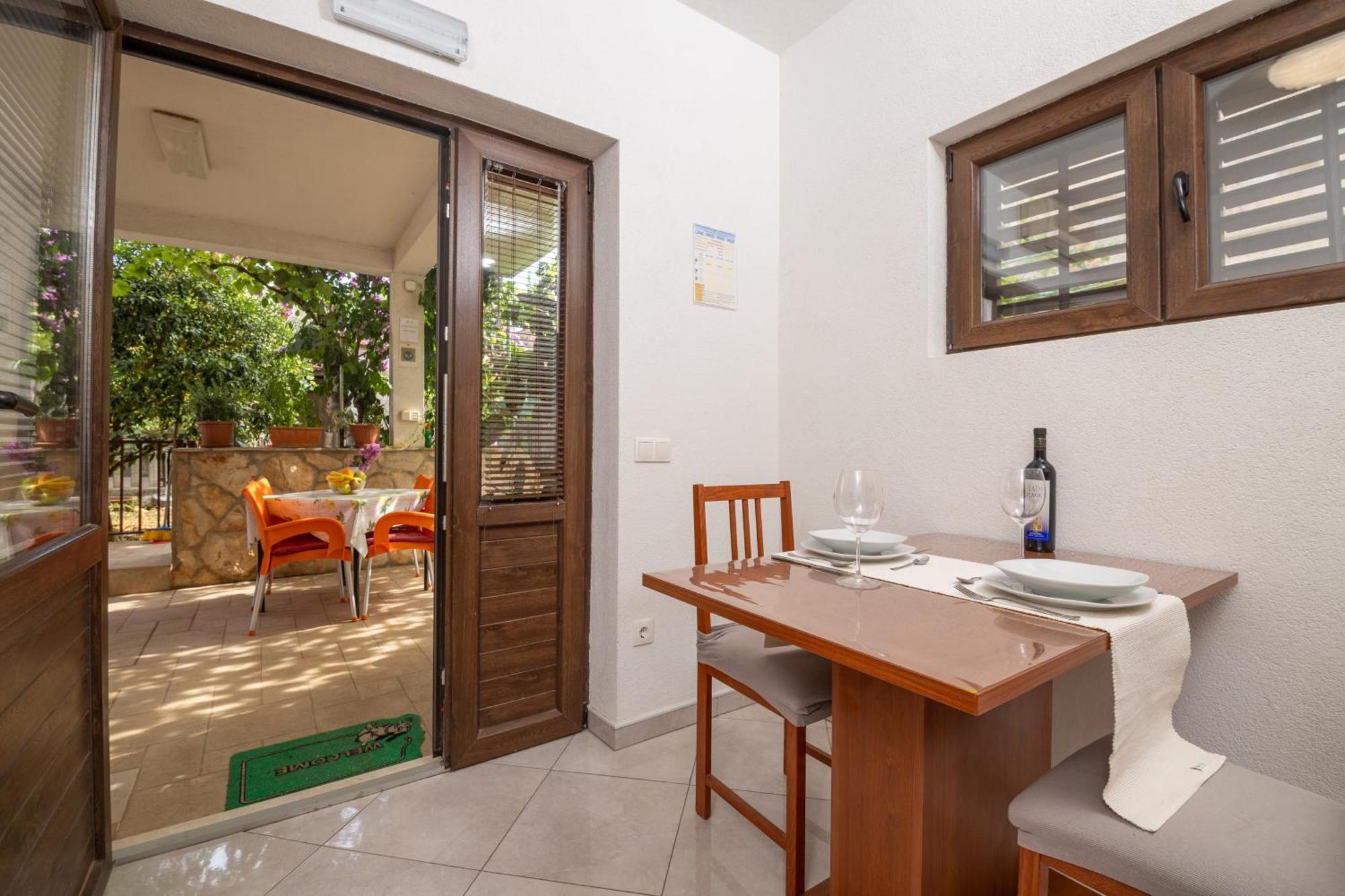 Apartments Damjanic Jerko วรอสกา ภายนอก รูปภาพ